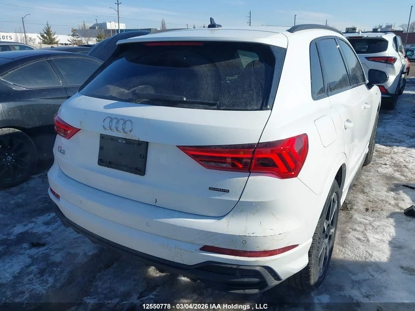 Audi Q3 45 PROGRESSIV, снимка 4 - Автомобили и джипове - 54035385