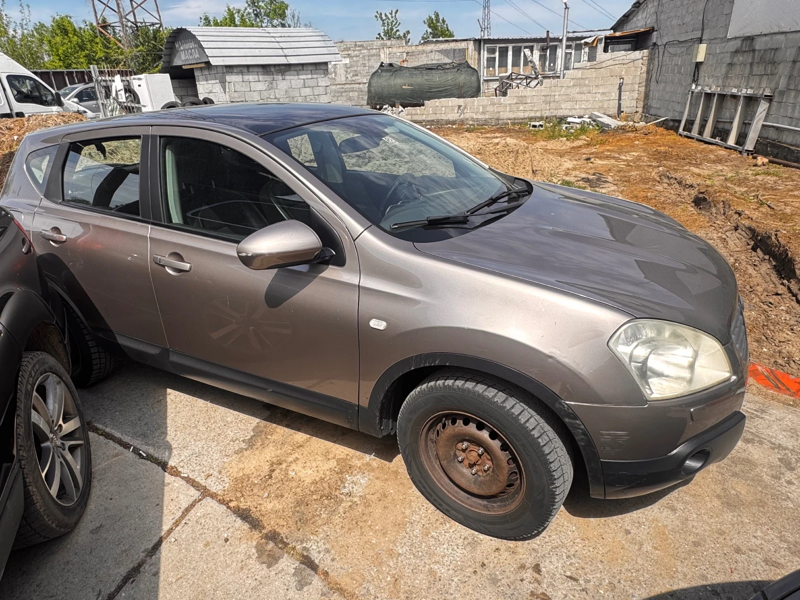 Nissan Qashqai 2.0 Petrol, 4x4, Automtic | Mobile.bg � ����������� 5