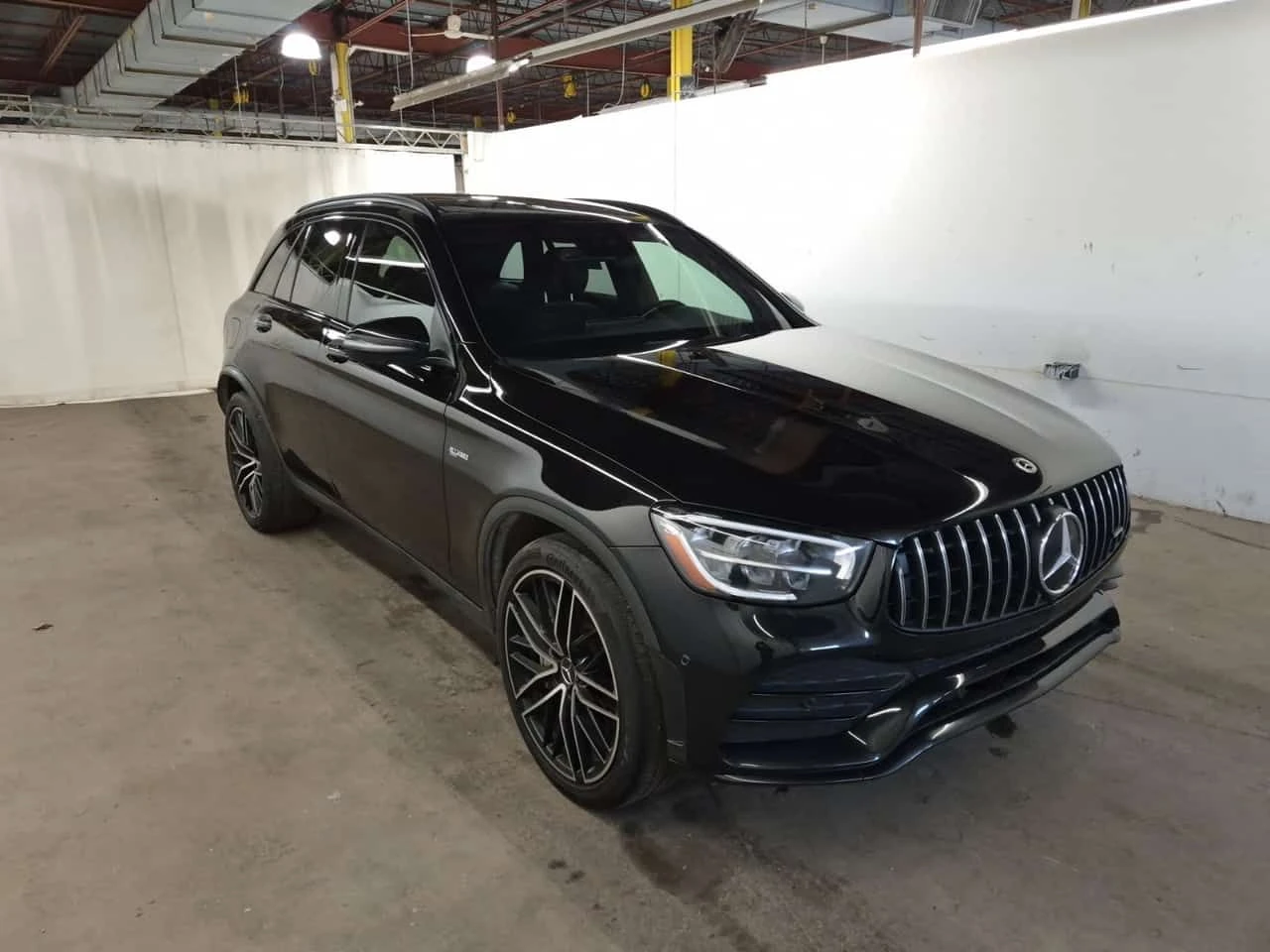 Mercedes-Benz GLC 43 AMG ПОДГРЕВИ * ПАНО * KEYLESS * CARFAX, снимка 2 - Автомобили и джипове - 54568976