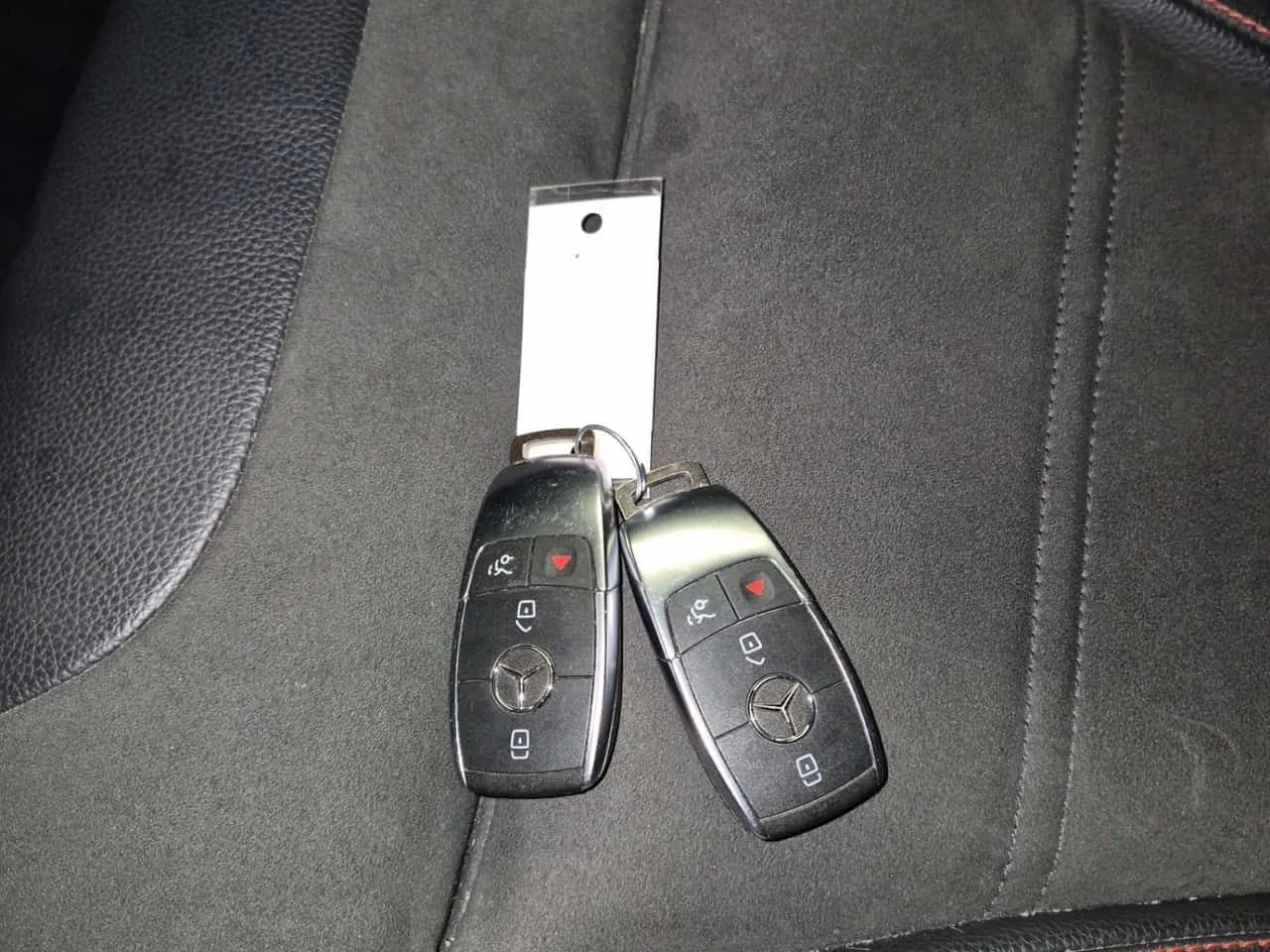 Mercedes-Benz GLC 43 AMG ПОДГРЕВИ * ПАНО * KEYLESS * CARFAX, снимка 8 - Автомобили и джипове - 54568976
