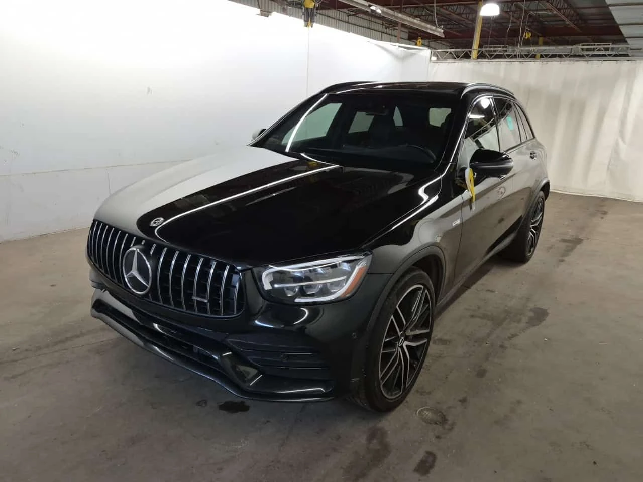 Mercedes-Benz GLC 43 AMG ПОДГРЕВИ * ПАНО * KEYLESS * CARFAX