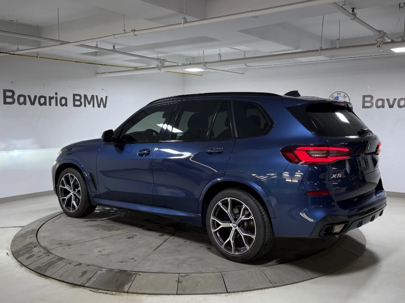 BMW X5 xDRIVE40i* 360CAMERA* PANOROOF* DRVIE-ASSIST* , снимка 6 - Автомобили и джипове - 54612088