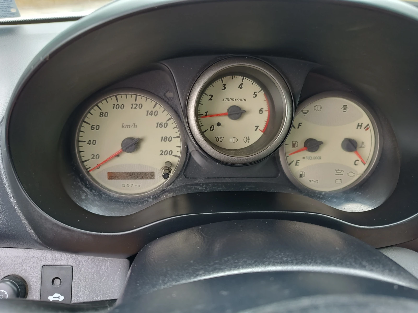 Toyota Rav4 2.0D4D 116ps, снимка 11 - Автомобили и джипове - 55170499