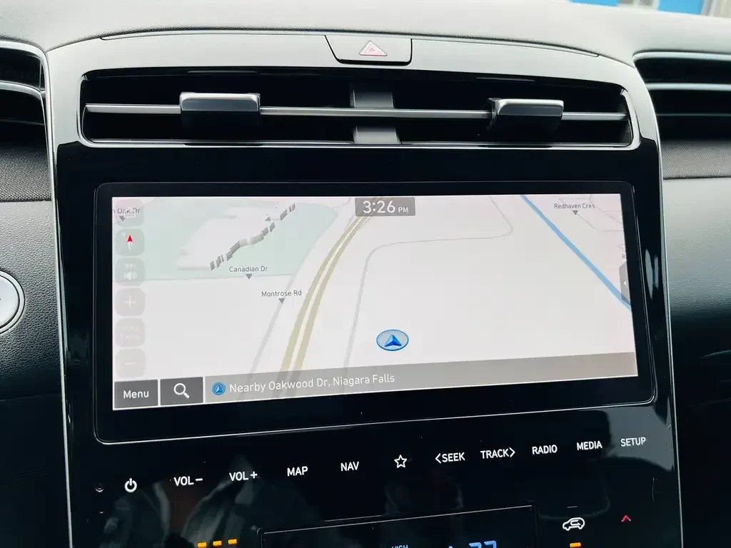 Hyundai Tucson Hybrid Ultimate AWD | Panorama | Ventilated Seats , снимка 12 - Автомобили и джипове - 56075036