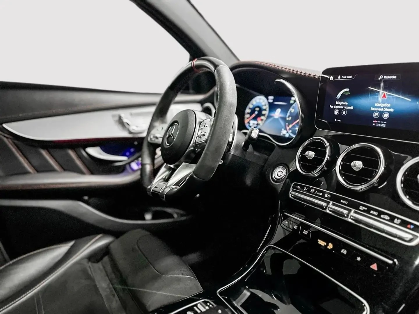Mercedes-Benz GLC 43 AMG COUPE| MBUX Plus| AMG EXHAUST| 360, снимка 17 - Автомобили и джипове - 56077985