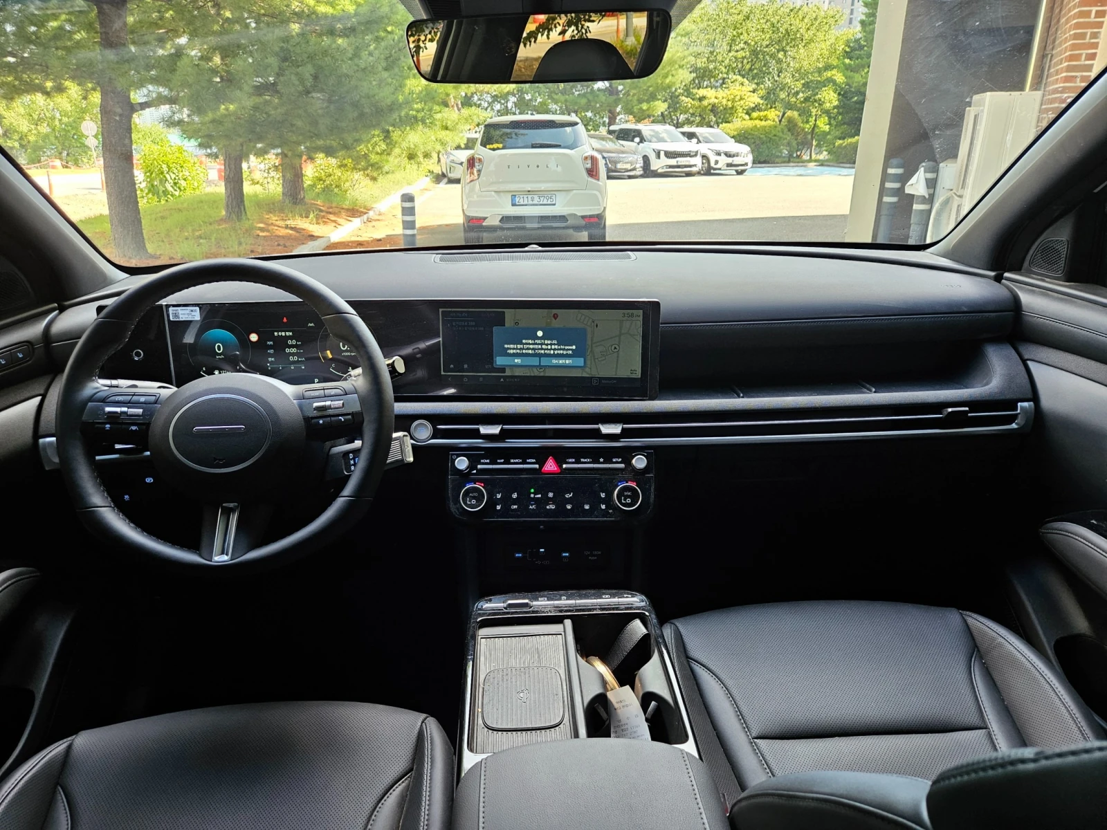Hyundai Tucson ULTIMATE * КРАЙНА ЦЕНА* FULL MAX, снимка 10 - Автомобили и джипове - 56215348
