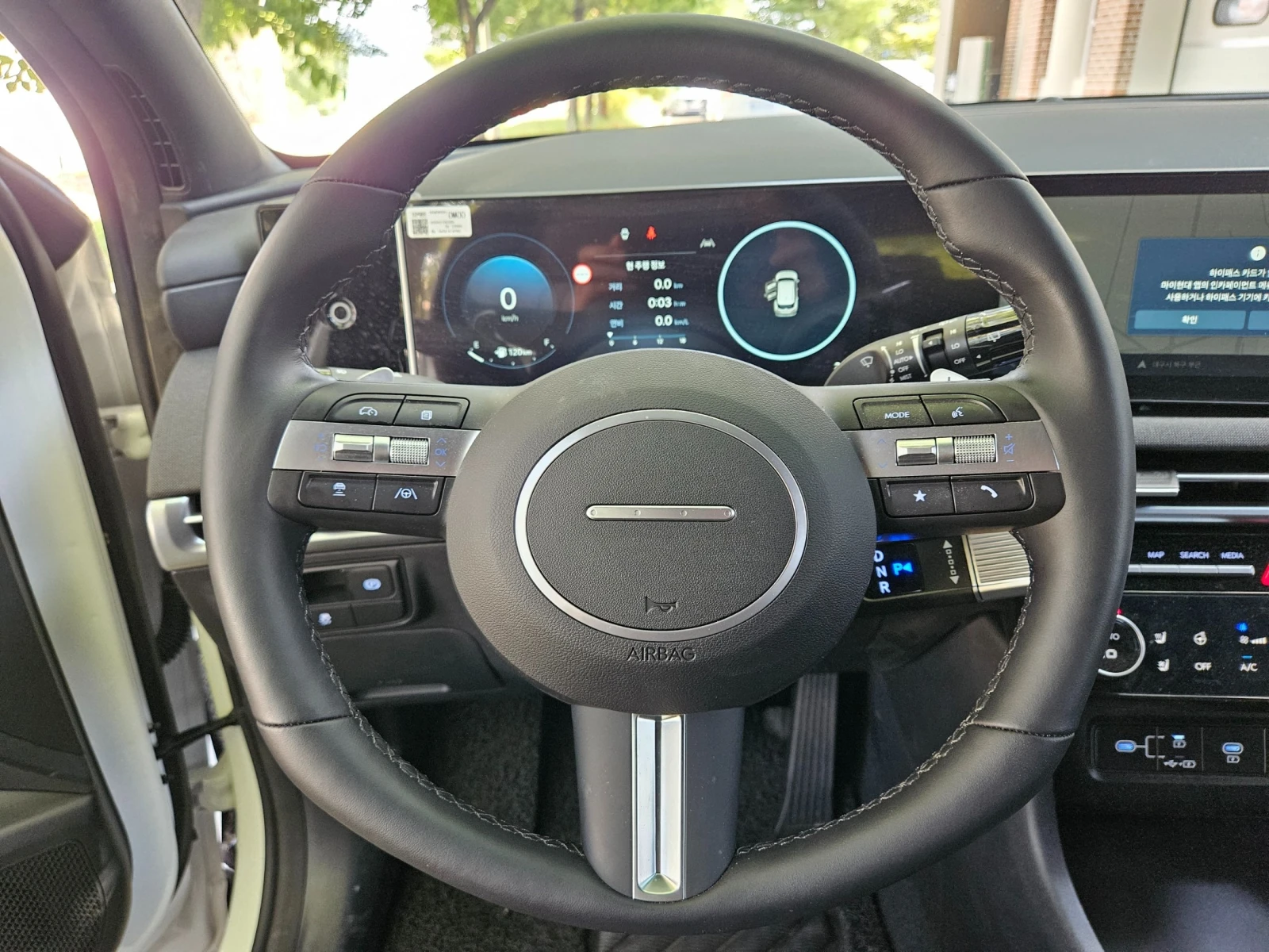 Hyundai Tucson ULTIMATE * КРАЙНА ЦЕНА* FULL MAX, снимка 11 - Автомобили и джипове - 56215348