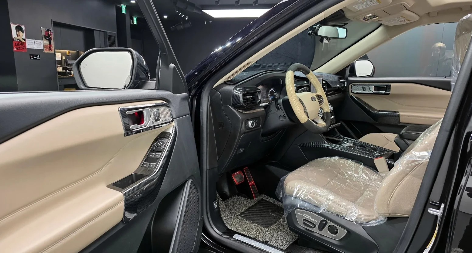 Ford Explorer 6-ГЕНЕРАЦИЯ * 360 КАМЕРИ * ПАНОРАМА * ПОДГРЕВИ * 4, снимка 12 - Автомобили и джипове - 56611522