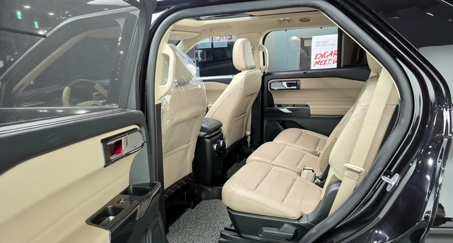 Ford Explorer 6-ГЕНЕРАЦИЯ * 360 КАМЕРИ * ПАНОРАМА * ПОДГРЕВИ * 4, снимка 11 - Автомобили и джипове - 56611522