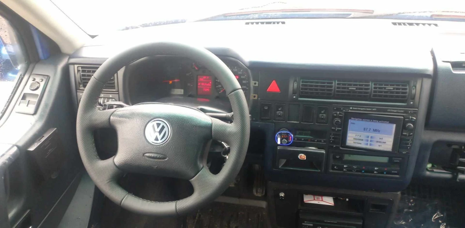 VW Caravelle  - изображение 9