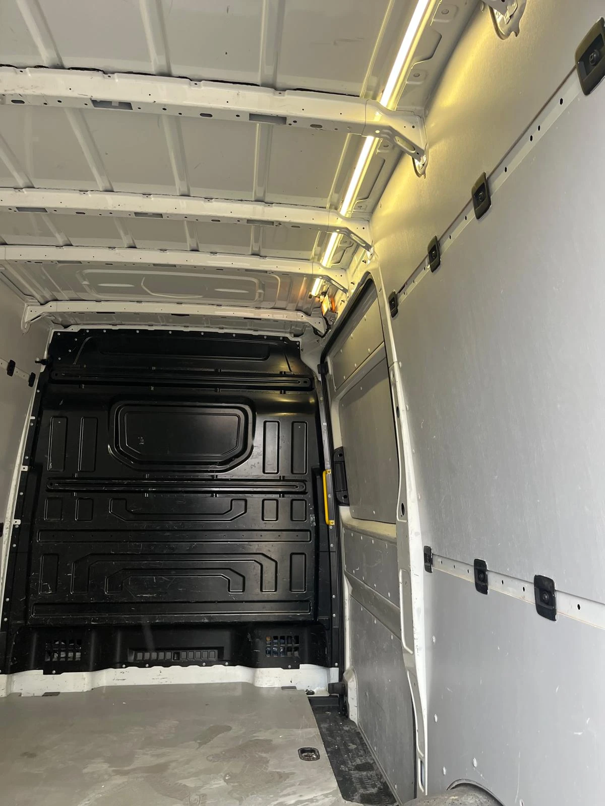 VW Crafter | Mobile.bg   11