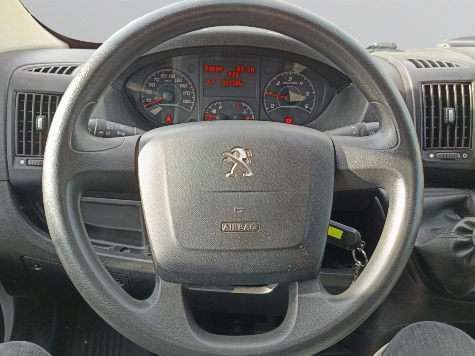 Peugeot Boxer, снимка 10 - Бусове и автобуси - 54550822