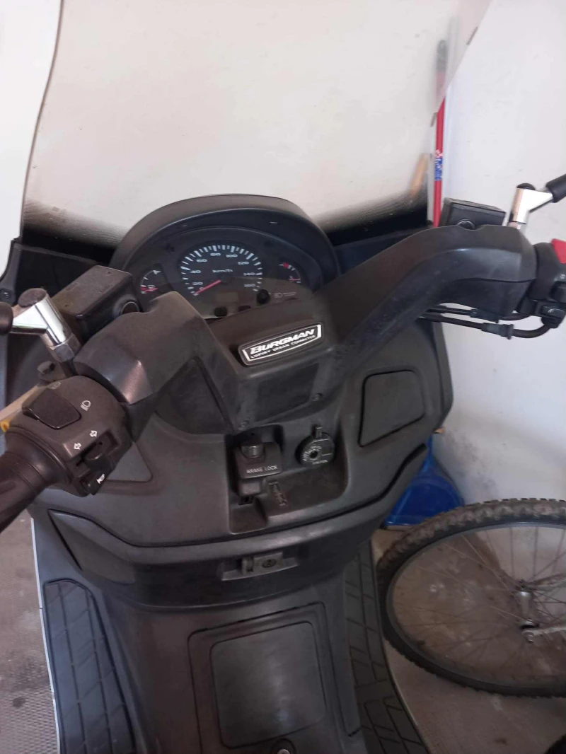 Suzuki Burgman 400, снимка 7 - Мотоциклети и мототехника - 51613408