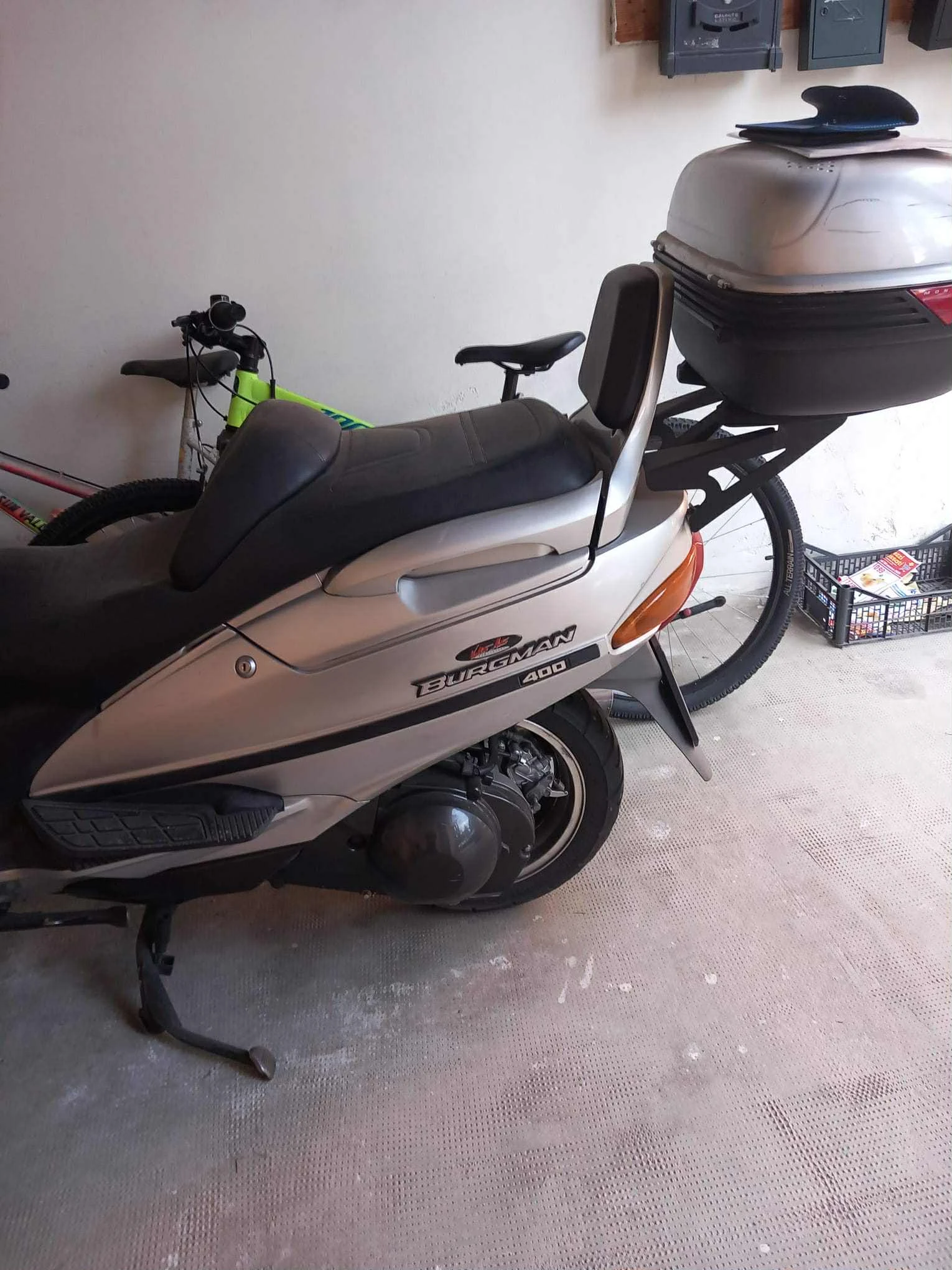 Suzuki Burgman 400 - изображение 5