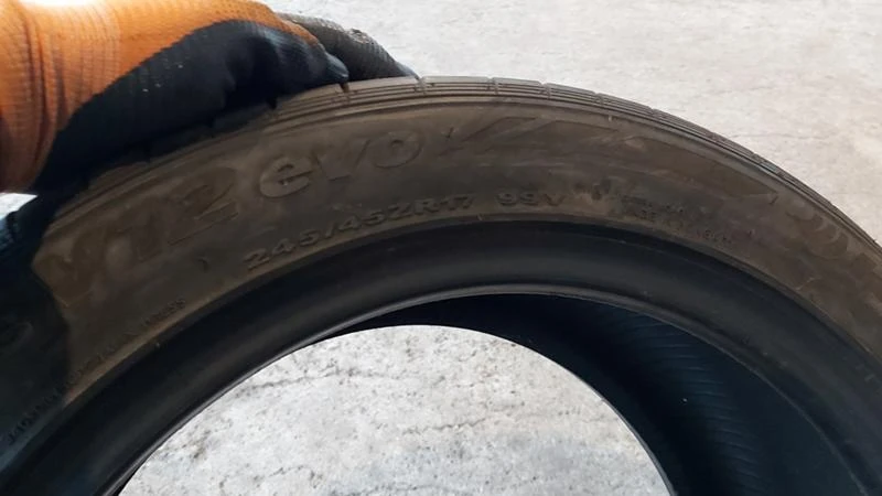 Гуми Летни 245/45R17, снимка 8 - Гуми и джанти - 28030296