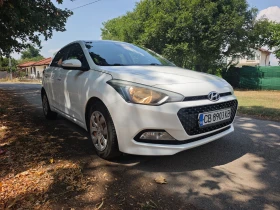 Hyundai I20 1.1 CRDI 75 HP Обслужена с Каско и ГО, снимка 2