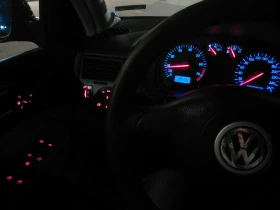 VW Bora 1.6, 101, бензин + газ, техн. пр. до 31.03.2027г, снимка 11