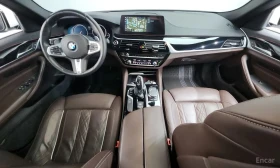BMW 520 М-ПАКЕТ| ПАНО| ПАМЕТ| HUD| AMBIENT| 360| , снимка 7