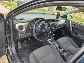 Toyota Auris 1.6, снимка 10 - Автомобили и джипове - 45502565