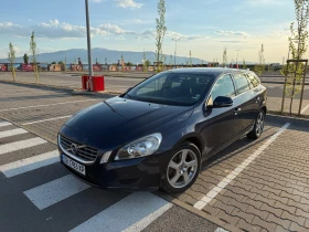 Обява за продажба на Volvo V60 V60 2.0T ~14 800 лв. - изображение 5
