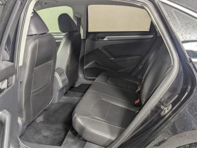 VW Passat R-Line HeadUp* АвтоКредит* (ЦЕНА ДО БГ) - 25199 лв. - 30648856 11