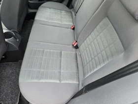 VW Golf 1.6i 102kc  - 5999 лв. / 3067.24 € - 42881960 12