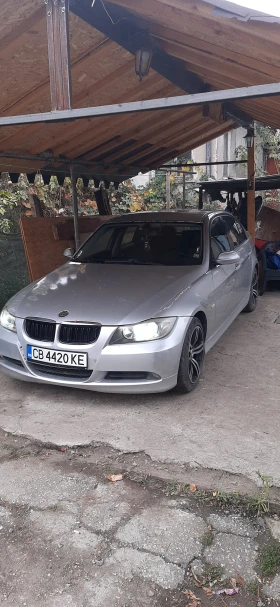     BMW 320