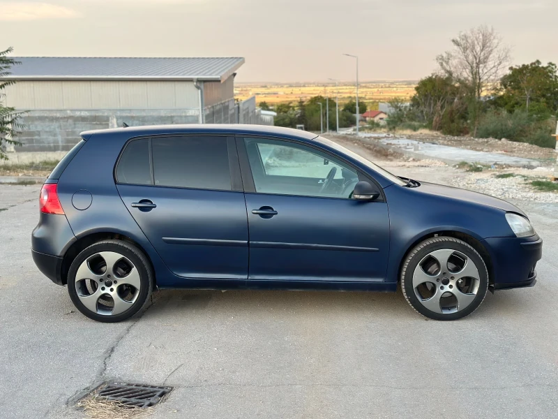 VW Golf, снимка 4 - Автомобили и джипове - 47020974