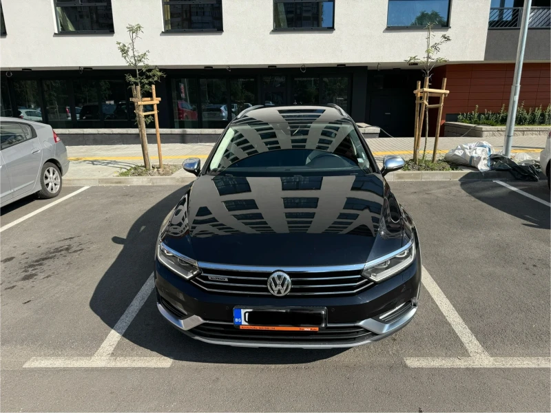 VW Passat 2.0 TDI 4motion, снимка 1 - Автомобили и джипове - 47573599