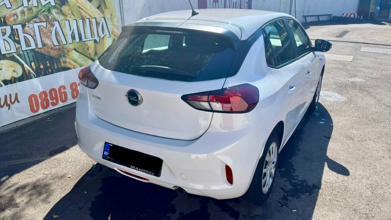 Opel Corsa 1.2i 75hp Edition, снимка 8 - Автомобили и джипове - 47432028