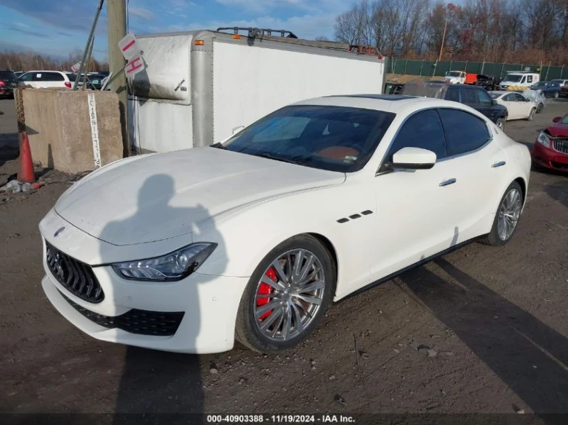 Maserati Ghibli 3.0L V-6 DI, DOHC, VVT, TURBO, 424HP All Wheel Dri, снимка 2 - Автомобили и джипове - 48169581