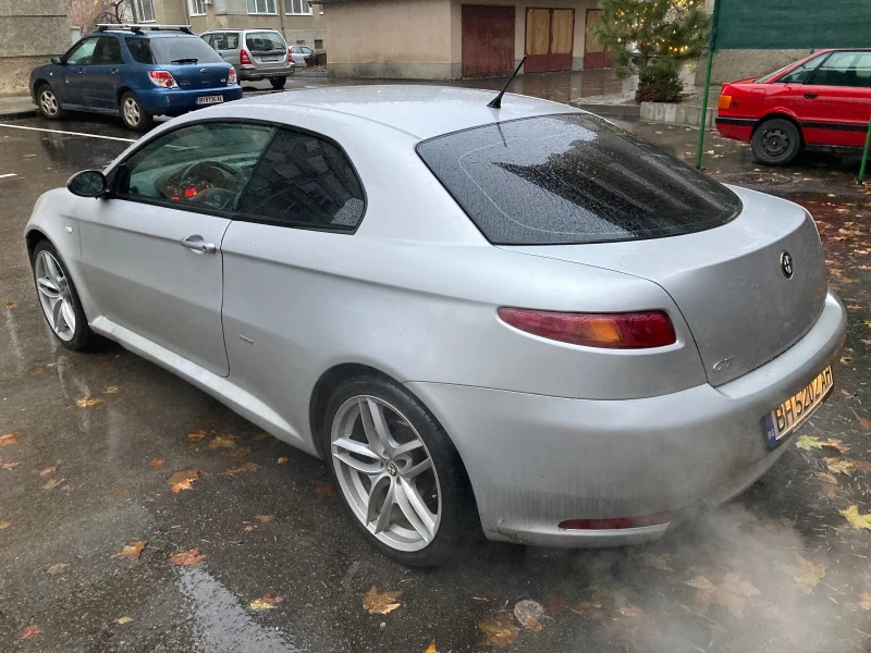 Alfa Romeo Gt 2.0, снимка 5 - Автомобили и джипове - 48396615