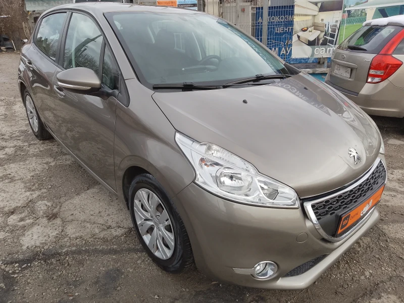 Peugeot 208 1.2 e-VTI/АВТОМАТИК, снимка 3 - Автомобили и джипове - 48445355