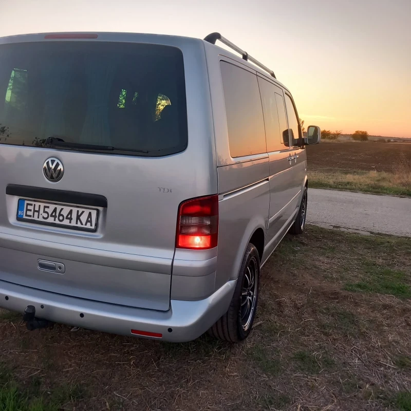 VW Multivan, снимка 5 - Автомобили и джипове - 49598578