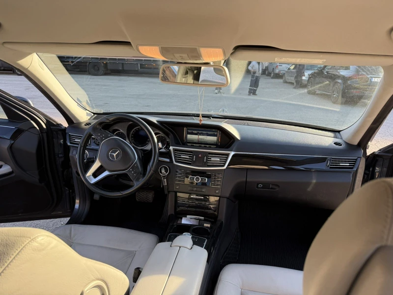Mercedes-Benz E 350 265PS, снимка 10 - Автомобили и джипове - 52347813