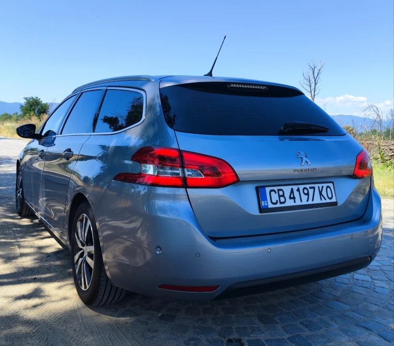 Peugeot 308 PureTech EAT8, снимка 6 - Автомобили и джипове - 52440215
