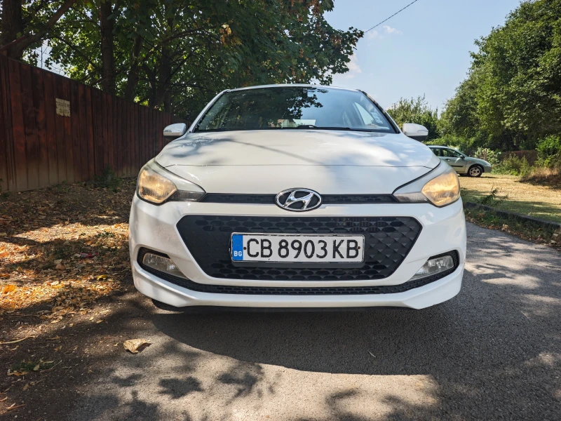 Hyundai I20 1.1 CRDI 75 HP, снимка 3 - Автомобили и джипове - 52549757