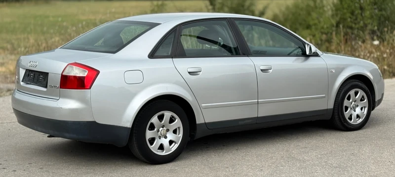 Audi A4 1.9TDI 131кс, снимка 6 - Автомобили и джипове - 51454532