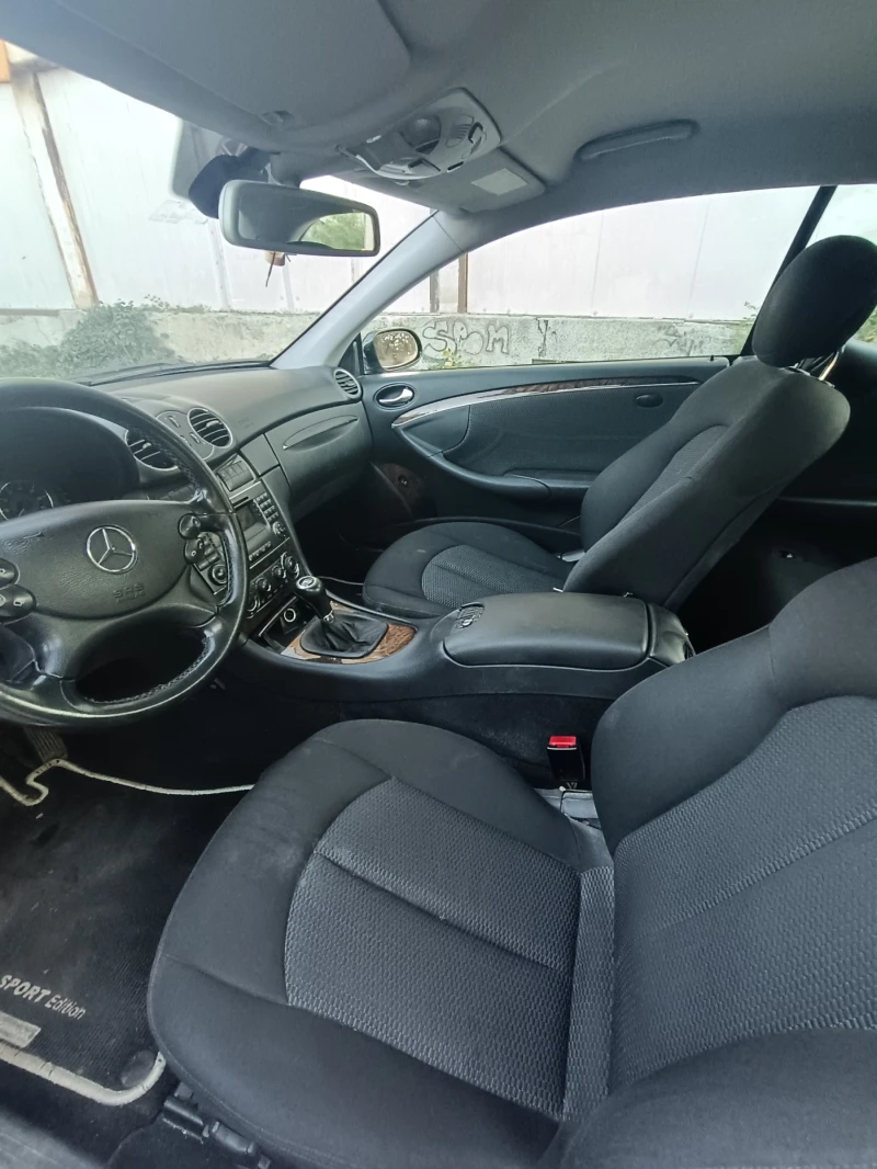 Mercedes-Benz CLK 280, снимка 5 - Автомобили и джипове - 52128756