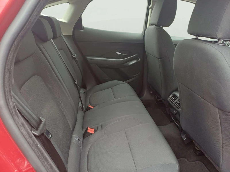 Jaguar E-pace 2.0 D, снимка 10 - Автомобили и джипове - 51762862