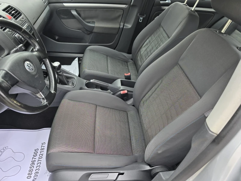 VW Golf 1.6i 102kc , снимка 10 - Автомобили и джипове - 52031014
