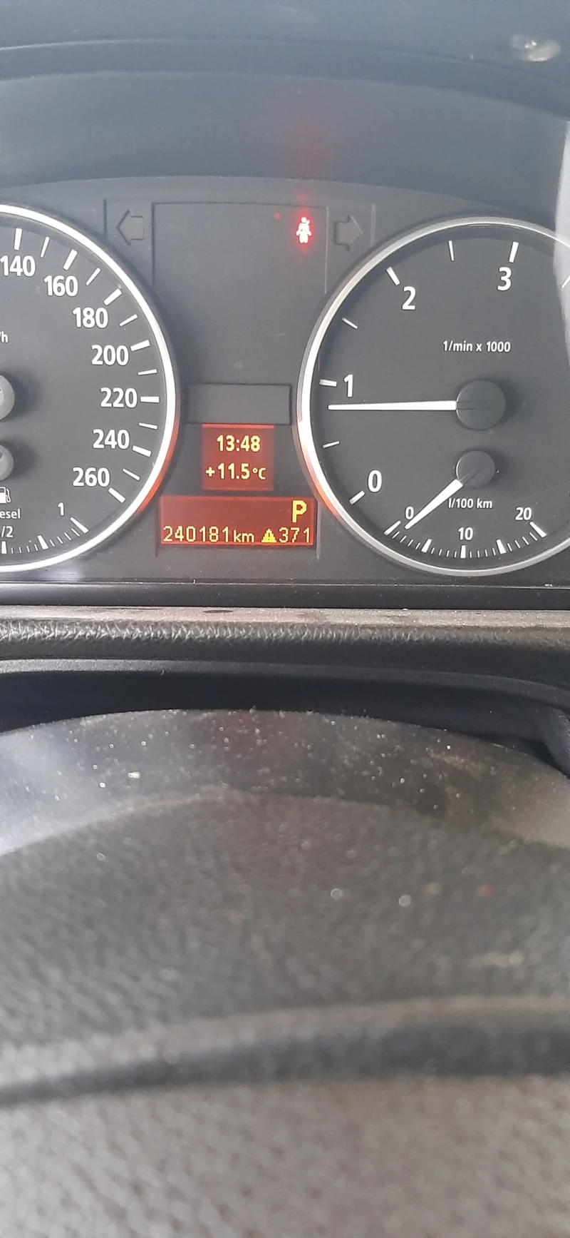 BMW 320, снимка 5 - Автомобили и джипове - 52321968