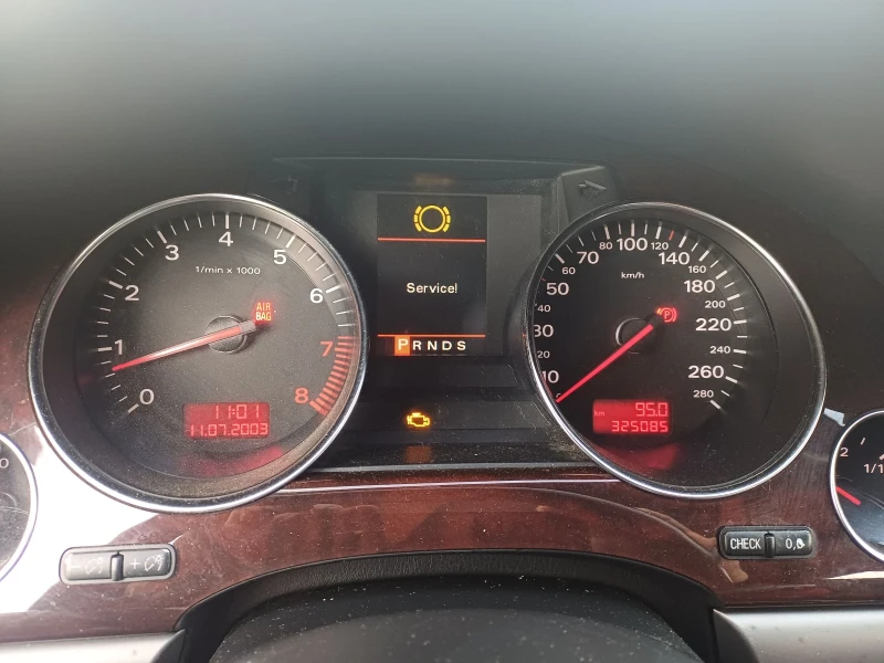 Audi A8 3, 7fsi, Газ, снимка 15 - Автомобили и джипове - 52585634