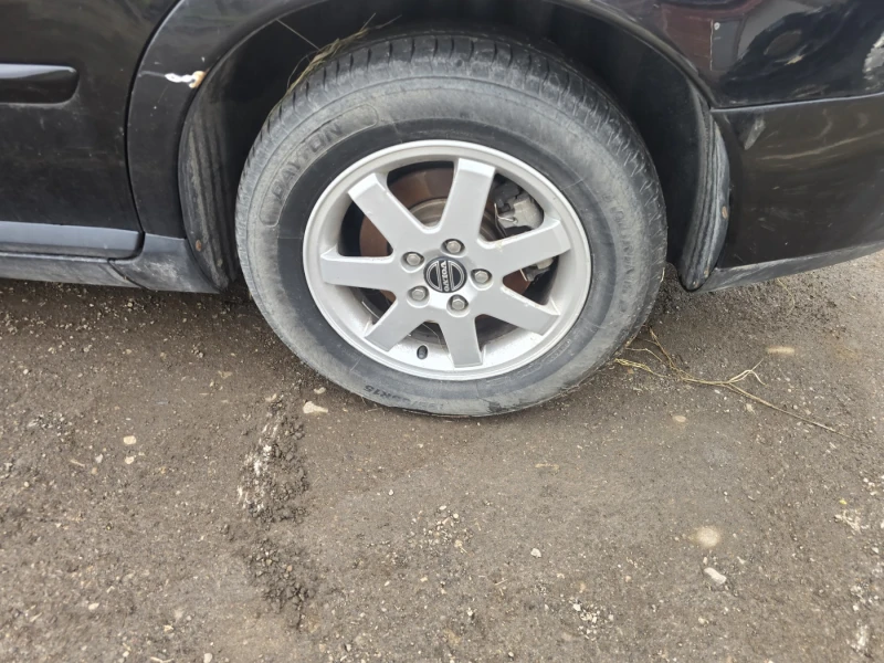 Volvo S40 на части, снимка 8 - Автомобили и джипове - 53431004