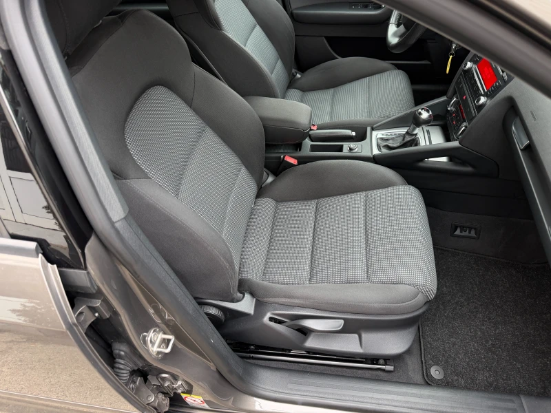 Audi A3 2.0TDI* АВТОМАТИК* СЪС СЕРВИЗНА КНИЖКА, снимка 12 - Автомобили и джипове - 53454162