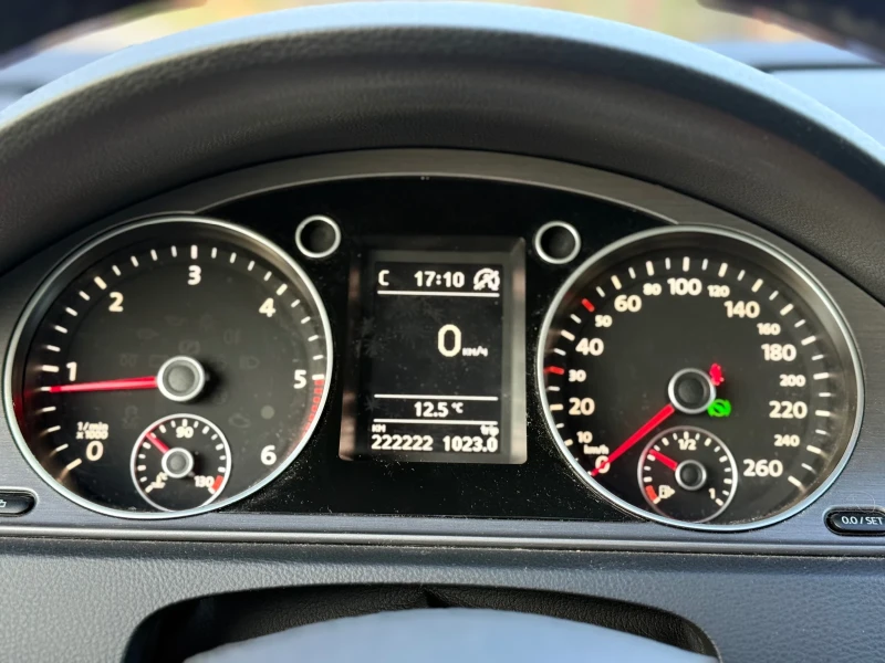 VW Passat Автоматик Dsg Навигация Мултиволан Климат 222000км, снимка 14 - Автомобили и джипове - 53526502