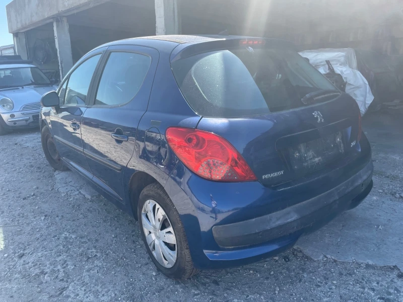 Peugeot 207 1.4 HDI - изображение 4