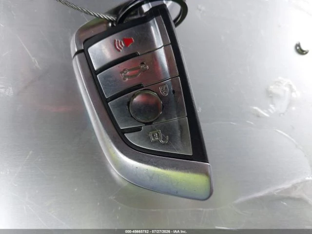 BMW M4 DCT* CARBON* HARMAN KARDON* КОЖА* ПОДГРЕВ* КАМЕРА*, снимка 9 - Автомобили и джипове - 55679897