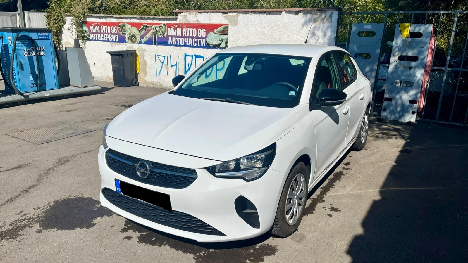 Opel Corsa 1.2i 75hp Edition - изображение 2