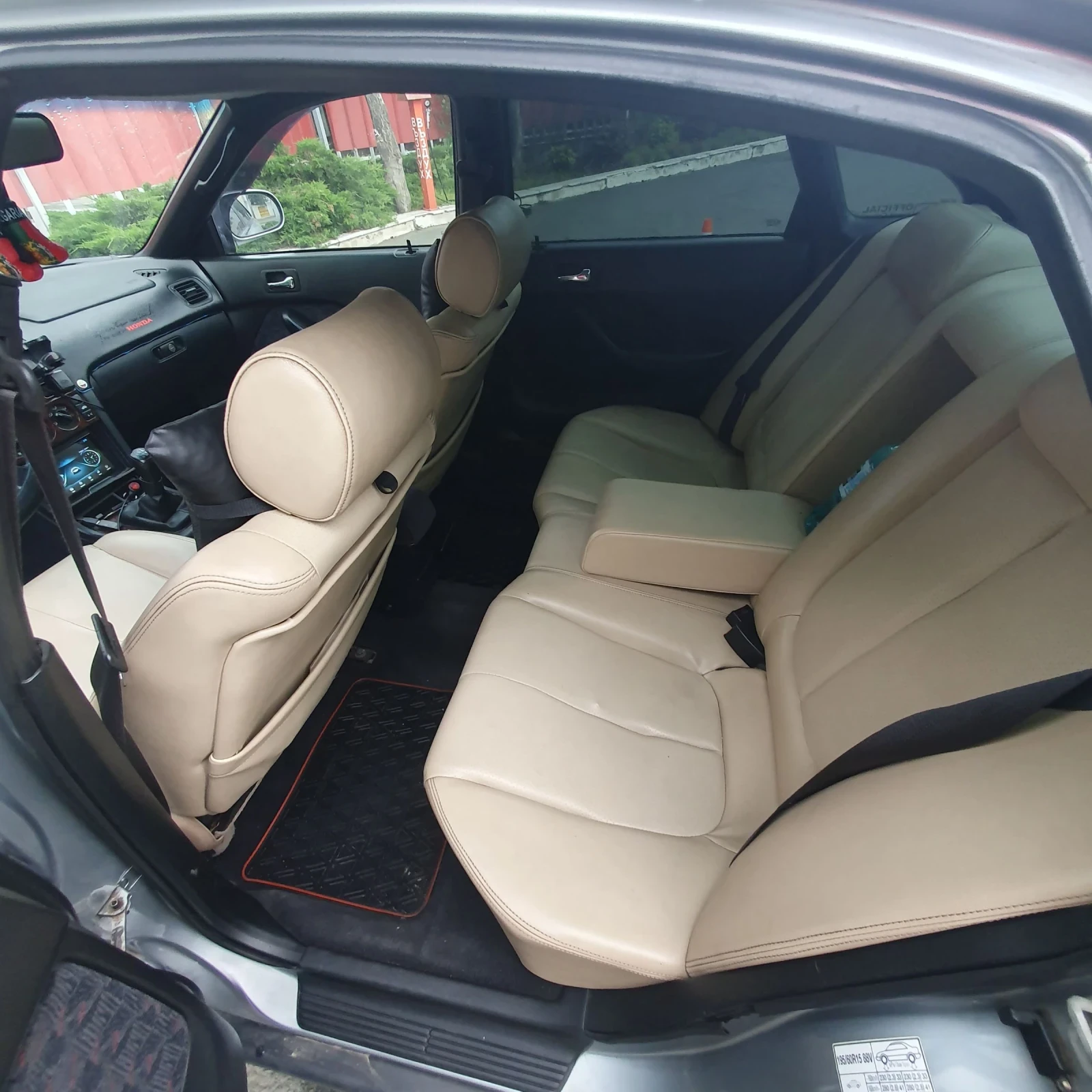 Honda Accord 2.2i VTEC - изображение 10